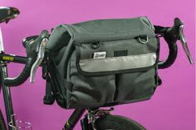 Road Runner Middle Earth Handlebar Bag Large in Grey-1