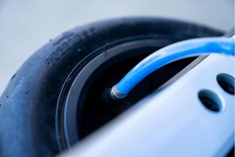 One Wheel Tire Sealant-3